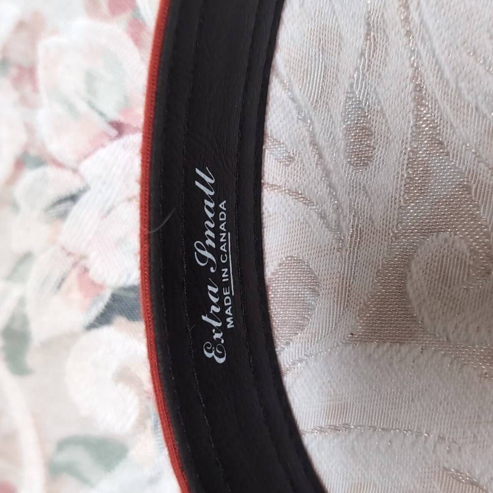Weekenders Rust Colored Belt - Picture 2 of 3